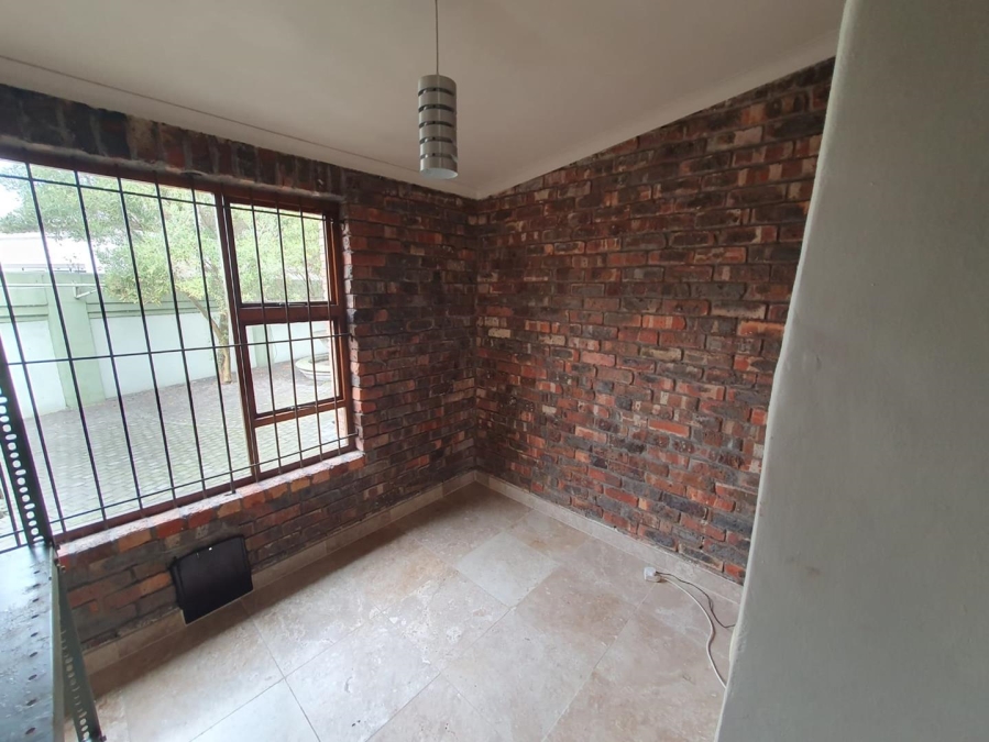 5 Bedroom Property for Sale in Sunset Beach Western Cape